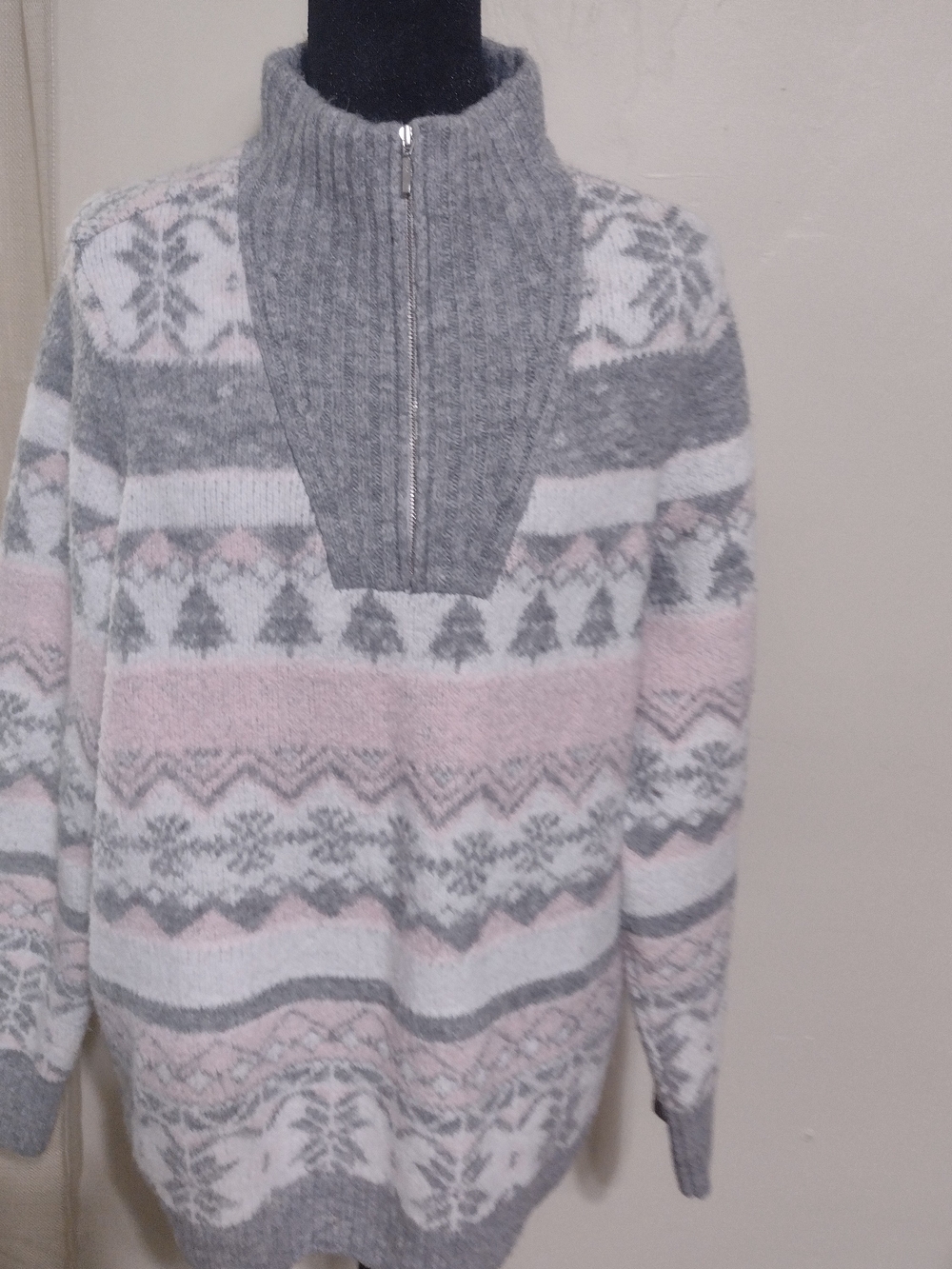 croft & barrow Grey and Light Pink Fair Isle Half-Zip Holiday Sweater